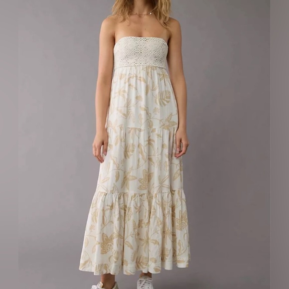 American Eagle Smocked Strapless Maxi Dress Cream Floral M - Picture 7 of 10
